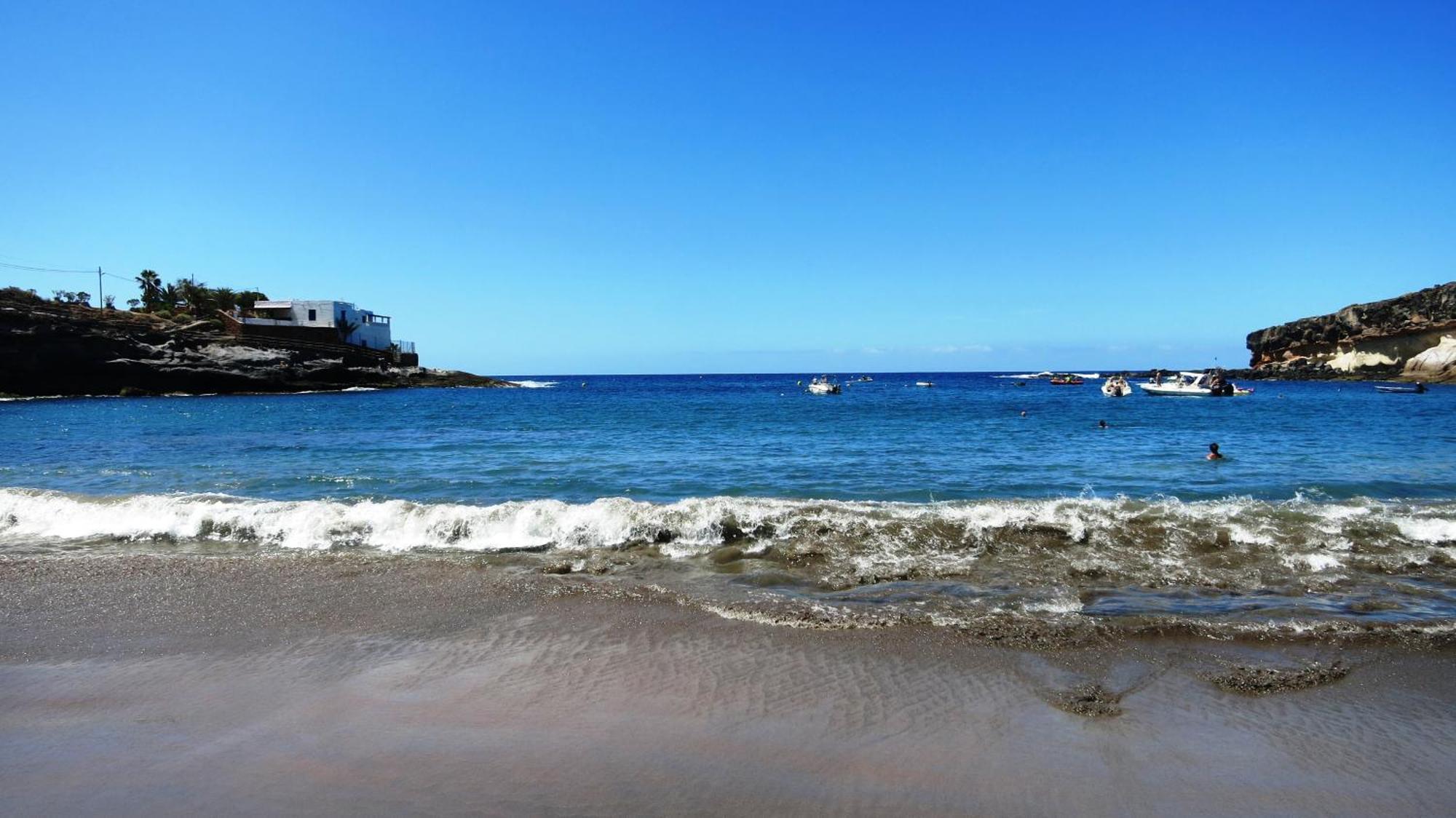 Blue Bay Paradise - Beach Front Apartment With Sea View Playa Paraiso  Ngoại thất bức ảnh