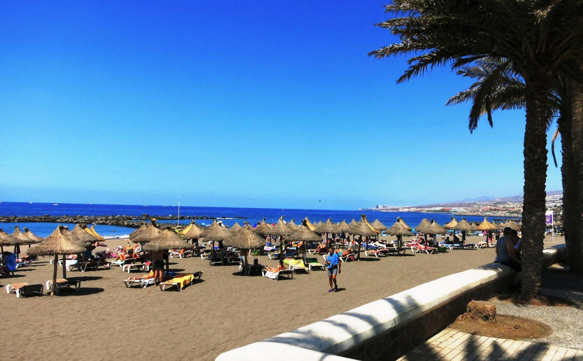 Blue Bay Paradise - Beach Front Apartment With Sea View Playa Paraiso  Ngoại thất bức ảnh