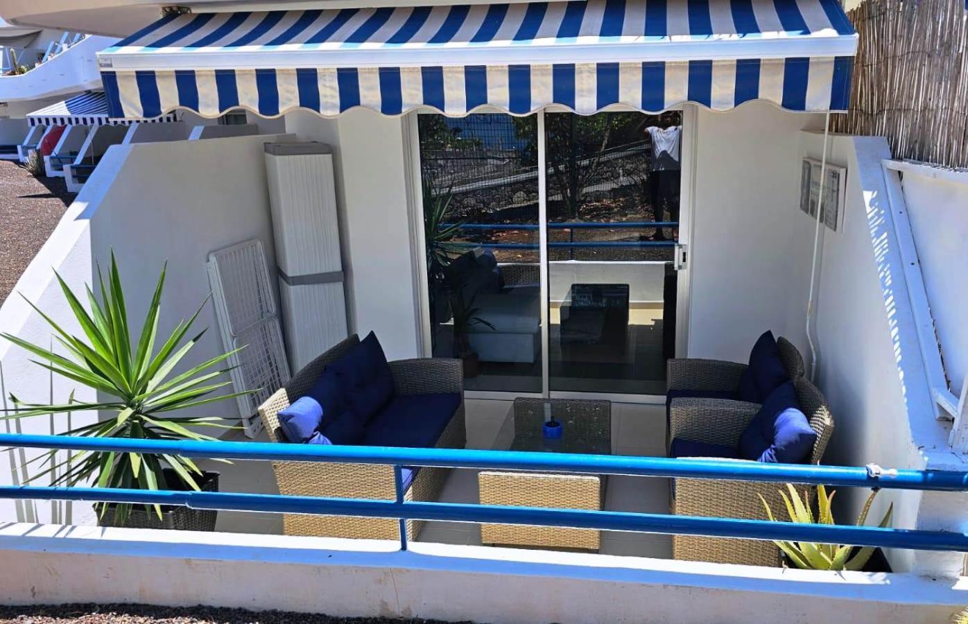 Blue Bay Paradise - Beach Front Apartment With Sea View Playa Paraiso  Ngoại thất bức ảnh